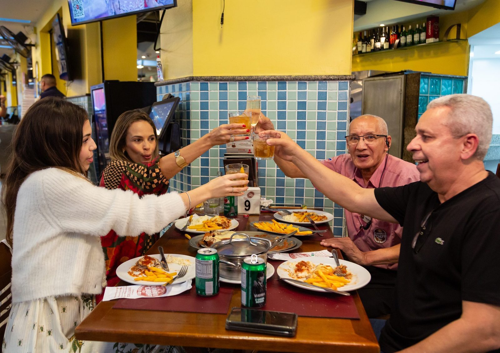 Comemoração de clientes na unidade Flamengo do Planalto do Chopp