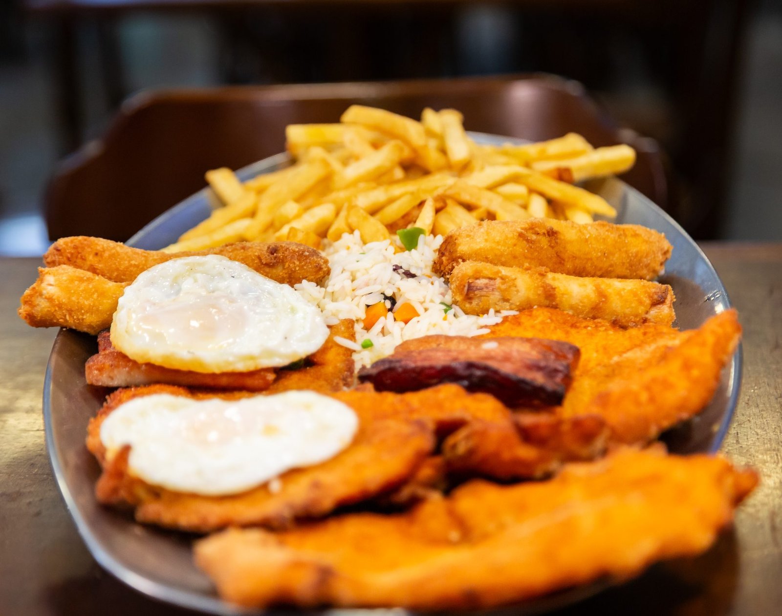 Frango à cubana servido na unidade Flamengo do Planalto do Chopp